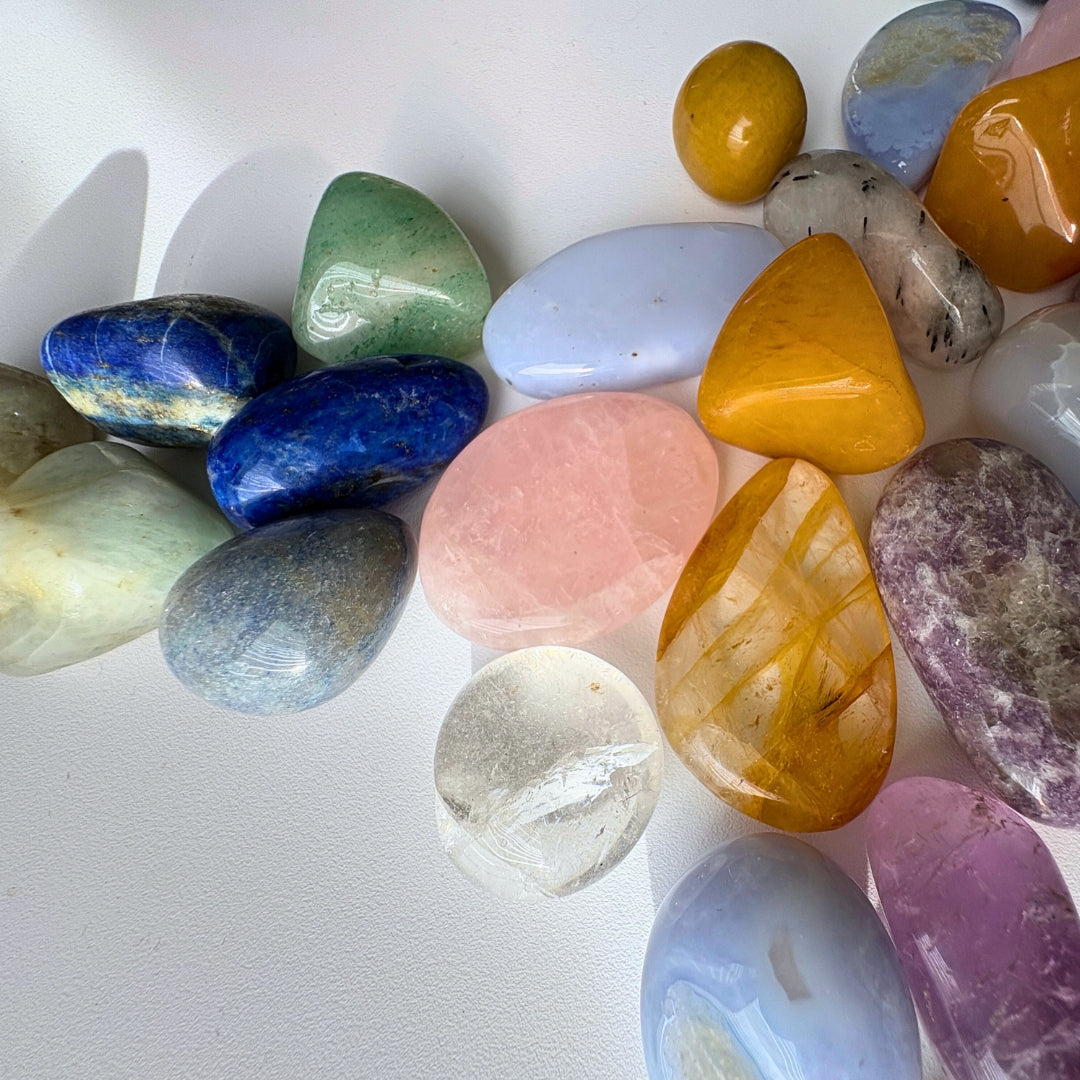 Drugelis – 33 unikalių kristalų rinkinys