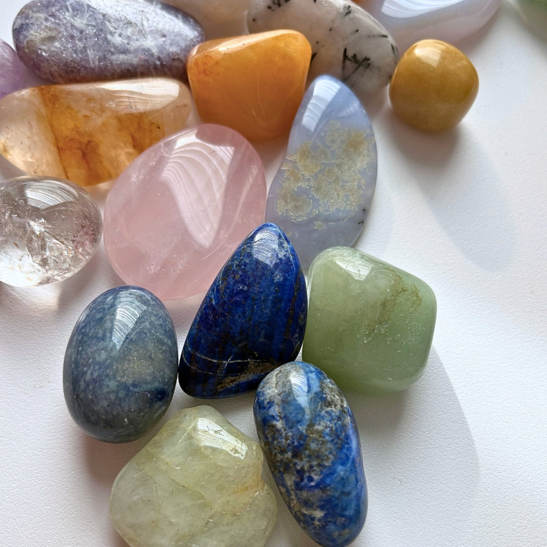 Drugelis – 33 unikalių kristalų rinkinys