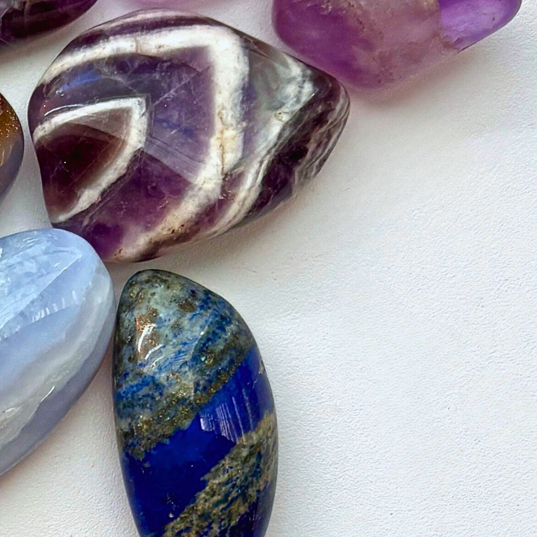 Delfinas – 13 unikalių kristalų rinkinys