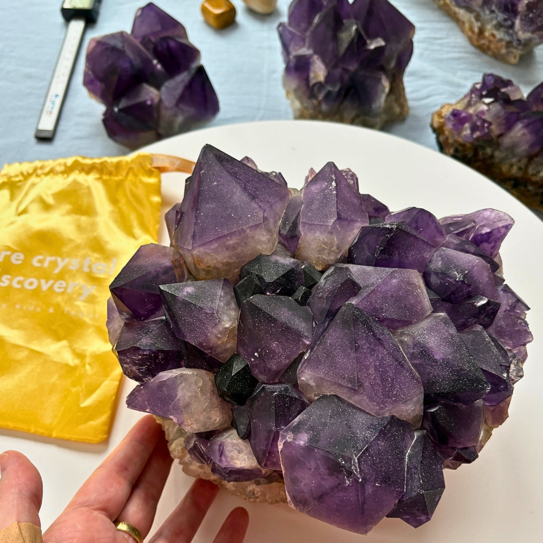 VIP kristalo parinkimas – asmeninė konsultacija ir unikalaus kristalo paieška